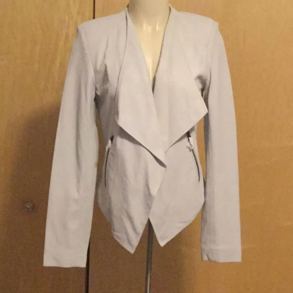 BB Dakota eastside drape Leather - Picture 2 of 14